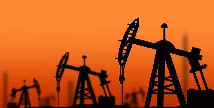 Harga Minyak Melambung, Brent Tembus USD83,65 Per Barel