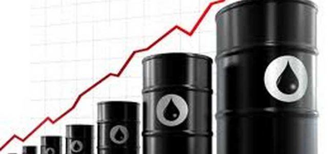 Harga Minyak Kembali Naik, Brent Tembus USD81,95 Per Barel