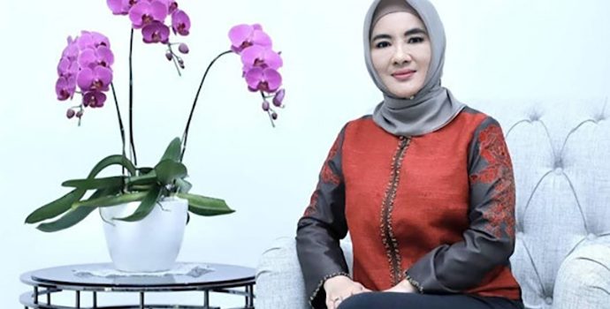 Lagi, Nicke Widyawati Masuk 50 Perempuan Berpengaruh di Dunia