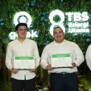 Bangun Ekosistem Kendaraan Listrik, PT TOBA dan Gojek Bentuk Perusahaan Patungan
