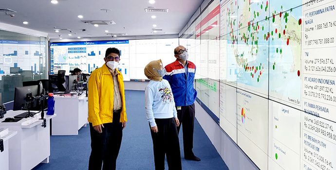 Lewat PICC, Dirut Pertamina Monitor Langsung Penanganan Insiden Tanki di Kilang Cilacap