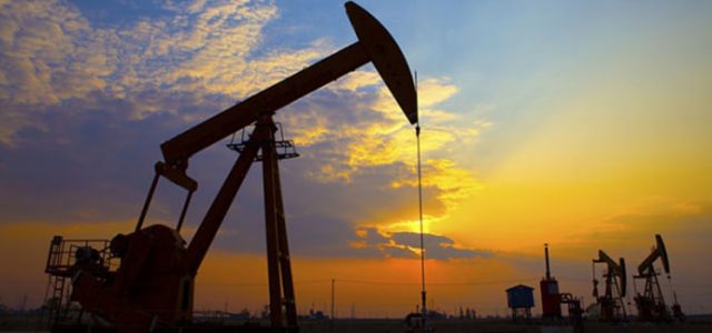 Harga Minyak Melejit, Brent dan WTI Naik Lebih dari 1 Persen