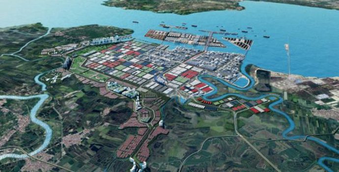 PT Freeport Tambah Lahan Sewa Milik AKR Corporindo