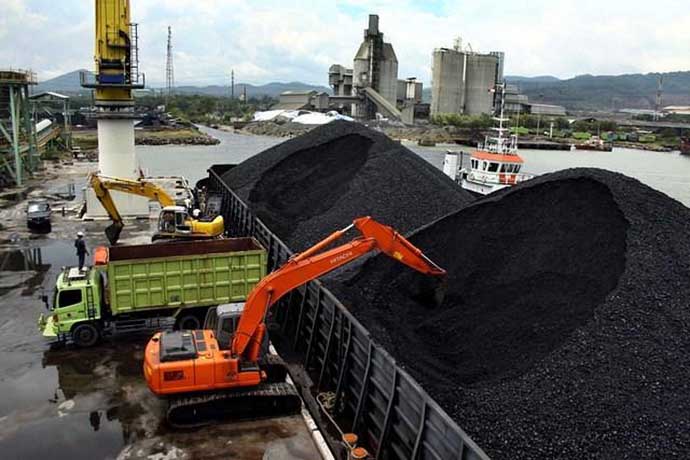 Tegas, Luhut Minta PLN Batu Bara Dibubarkan