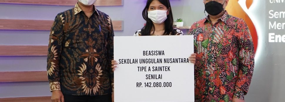 Bantu Siswa Berprestasi Raih Mimpi, Universitas Pertamina Sediakan Beasiswa