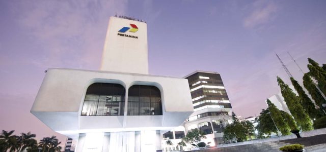 Minyak Mentah Tembus USD 100 Per Barel, Pertamina: Suplai BBM & LPG Aman