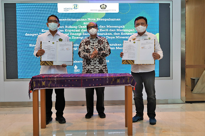 2022, Sebanyak 1.000 Unit Motor Akan Dikonversi ke Motor Listrik