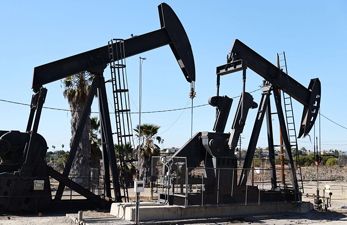OPEC Wanti-Wanti Gak Mungkin Nutupin 7 Juta Barel Per Hari Minyak Rusia, Brent dan WTI Langsung Melejit