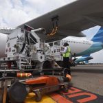 Imbas Minyak Mentah Naik, Maskapai Masih Kaji Tiket Pesawat