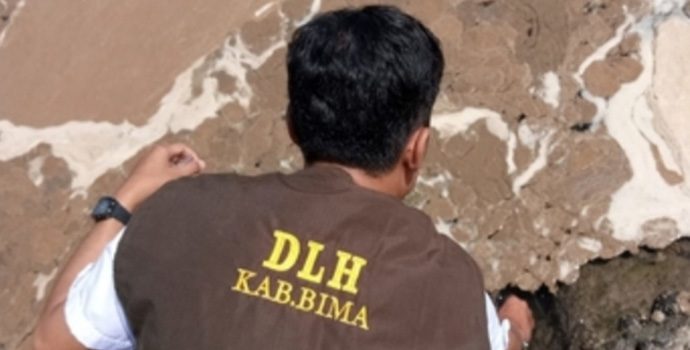 Pemkab Bima : Pencemaran Bukan Karena Limbah Minyak Tapi Diduga Dari Lumut Ganggang Laut