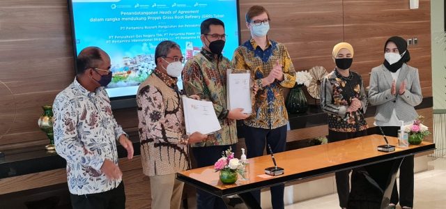Dukung Akselerasi Proyek Strategis Nasional, PIS dan GRR Tuban Teken HoA