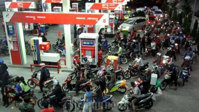 dpr minta antrian di spbu bisa diatasi