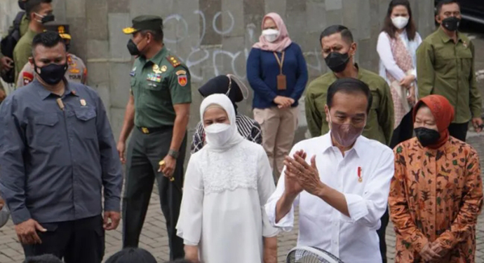 Presiden: Pemerintah Terus Tahan Harga Pertalite Agar Tak Naik