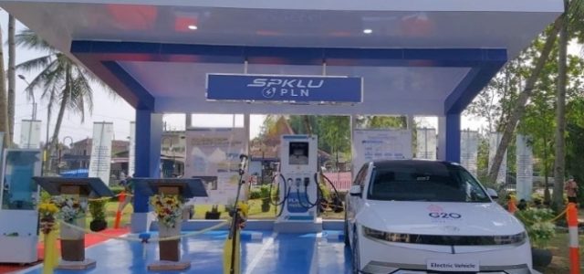 Luhut: Kendaraan Listrik Akan Jadi Moda Transportasi Pariwisata