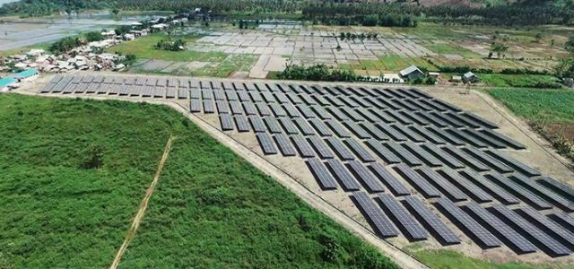IESR: Indonesia Perlu Tambah 14 Gigawatt Pembangkit Energi Bersih