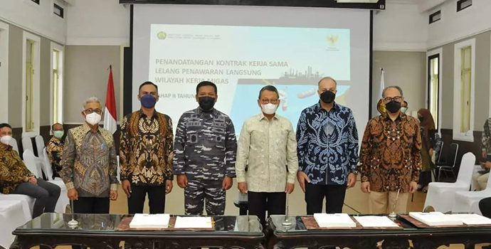 Kontrak Bagi Hasil 3 WK Diteken