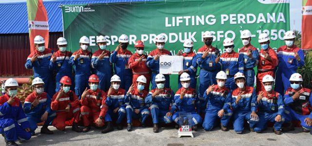 Wujud Kehandalan Kilang dan Pekerja Kompeten, PT KPI RU Sei Pakning Berhasil Produksi dan Lifting Perdana LSFO