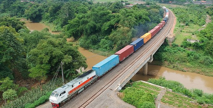 Semester I 2022, KAI Angkut Batubara 20,6 Juta Ton