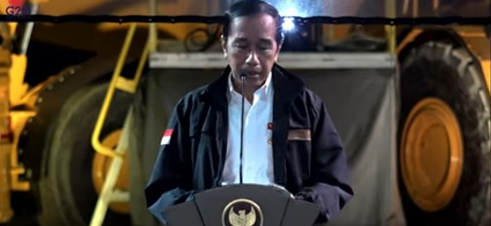 Jokowi Melihat Lebih Dekat Pertambangan Freeport Indonesia
