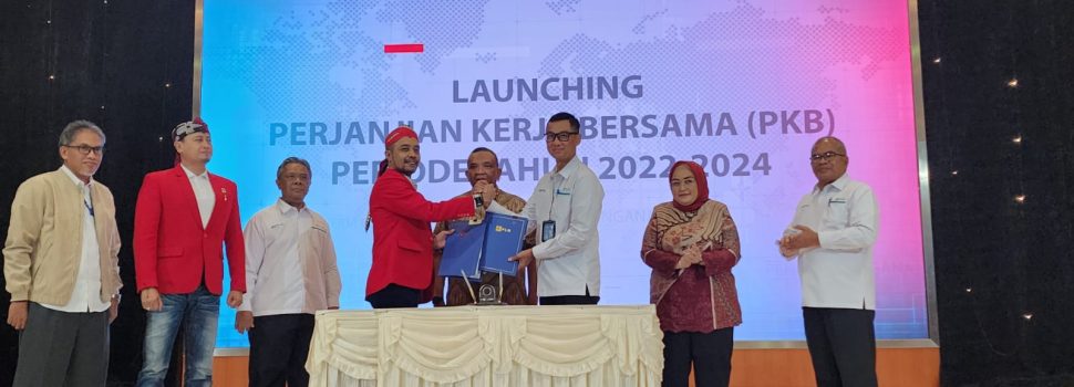 Teken Perjanjian Kerja Bersama, Manajemen dan SP PLN Sepakat Akselerasi Transformasi Perusahaan