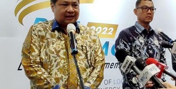 Menko Ekonomi Minta PLN Tingkatkan Belanja Produk Dalam Negeri