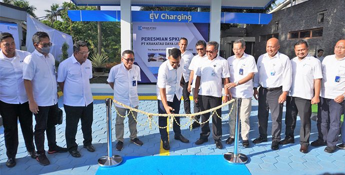 Krakatau Steel Resmikan SPKLU Demi Wujudkan Green Industry