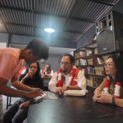 Cue Café dan Gallery Kaleb Usaha Kekinian Komunitas Difabel Bitung