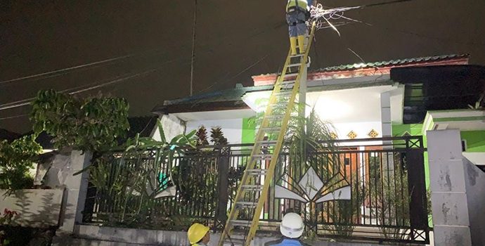 PLN Kebut Pemulihan Jaringan Pascaerupsi Semeru, Listrik 29 Ribu Pelanggan Sudah Kembali Menyala