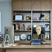 Forbes Kembali Pilih Nicke Widyawati dalam Daftar 100 Wanita Berpengaruh di Dunia