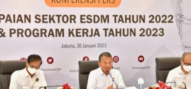 Menteri ESDM Klaim Rasio Elektrifikasi pada 2022 Capai 99,63 Persen