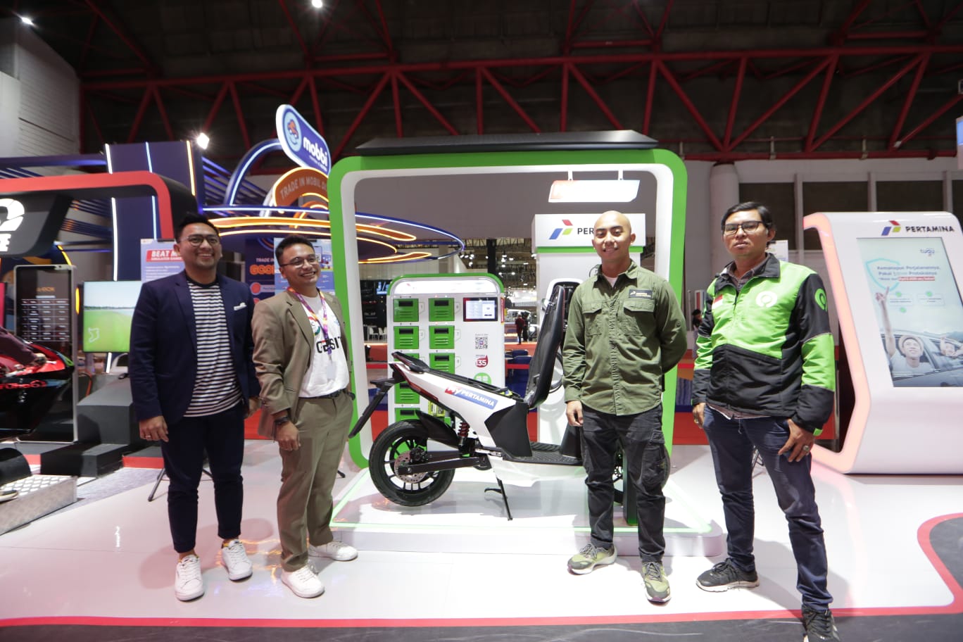 hemat-dan-ramah-lingkungan-molis-siap-bersaing-dengan-motor-bbm 2