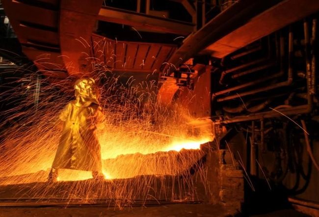 Nilai Tambahnya 11 Kali Lipat, IBC: Hilirisasi Nikel Bisa Bikin Indonesia Kaya Raya