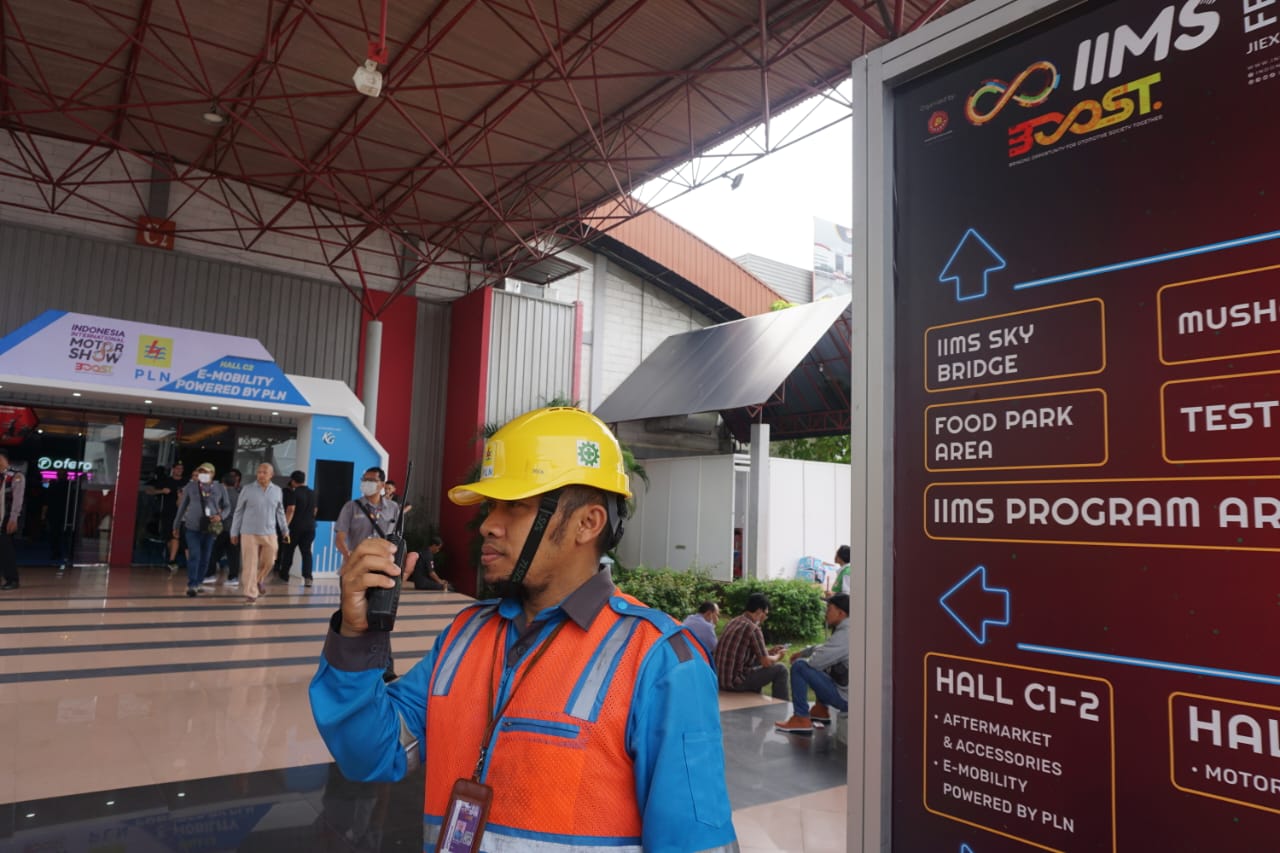 pameran-iims-2023-full-gunakan-listrik-tanpa-genset