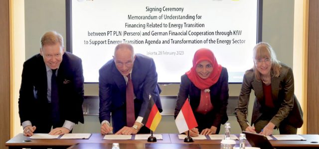 Kerja Sama Percepat Transisi Energi, PLN Raih Dukungan Pembiayaan 10,7 Triliun
