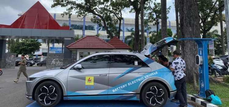 Penggunaan Kendaraan Listrik Makin Masif, PLN Kebut Pembangunan SPKLU dan SPBKLU