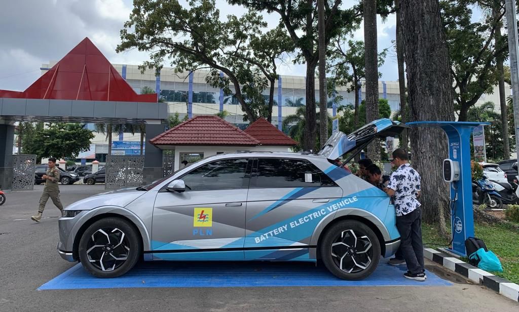 Penggunaan Kendaraan Listrik Makin Masif, PLN Kebut Pembangunan SPKLU dan SPBKLU