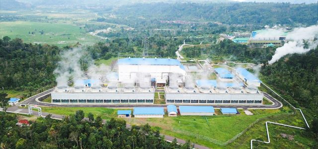Investasi Pembangkit Panas Bumi Dukung Energi Bersih