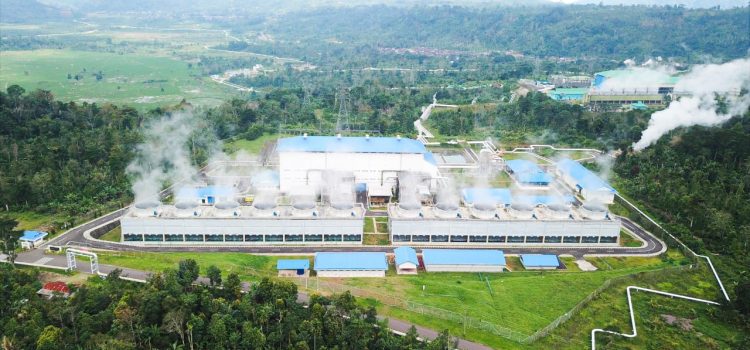 Investasi Pembangkit Panas Bumi Dukung Energi Bersih