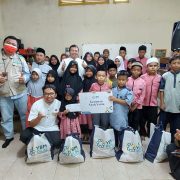 PLN Marunda Sampaikan Santunan Untuk Anak Yatim Yayasan As-Sofz