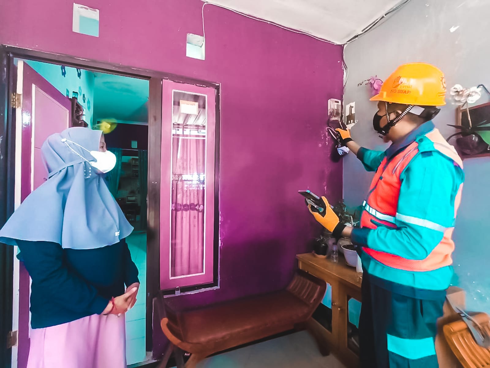 Sangat Murah, Ratusan Ribu Pelanggan PLN Rasakan Layanan Program Tambah Daya