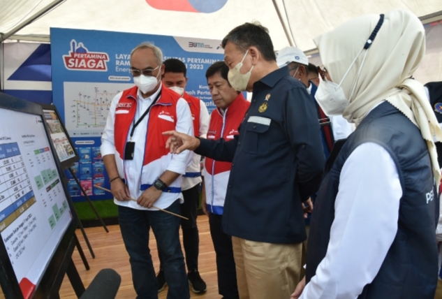 Pastikan Suplai BBM Berjalan Baik, Menteri Arifin Tinjau Fasilitas BBM di Jalur Banten dan Lampung