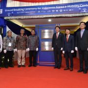 Top, Servis Center Kendaraan Listrik Disiapkan