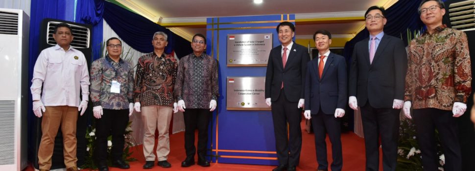 Top, Servis Center Kendaraan Listrik Disiapkan