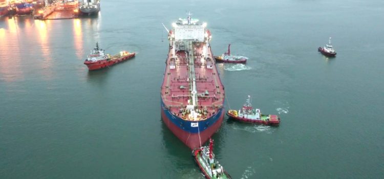 PTK Support Towing Kapal FSO Pertamina Abherka