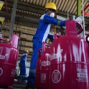 Pertamina Sesuaikan Harga LPG Nonsubsidi Secara Berkala