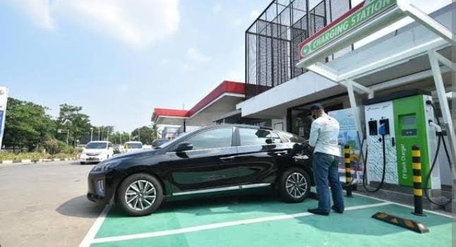 Dukung Pengembangan EV, Lippo Karawaci Siap Pasang SPKLU
