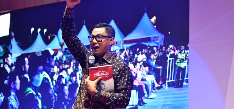 Jadi Tokoh Inspiratif Dunia, Biografi Jokowi Tulisan Dirut PLN Terbit di Korea