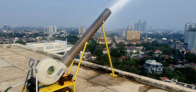 Tekan Polusi Udara Jakarta, Kantor Pusat PLN Gunakan Mist Generator
