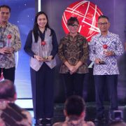 Program REC dan EA PLN Raih Penghargaan Inovasi Proses Bisnis Berkelanjutan