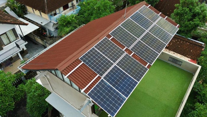 Kementrian ESDM Klaim PLTS Atap Hemat Listrik Rumah Tangga 30 Persen